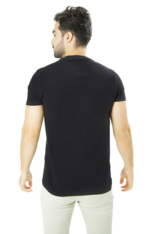 CAMISETA BÁSICA COTTON GOLA V PRETA - Imagem 2