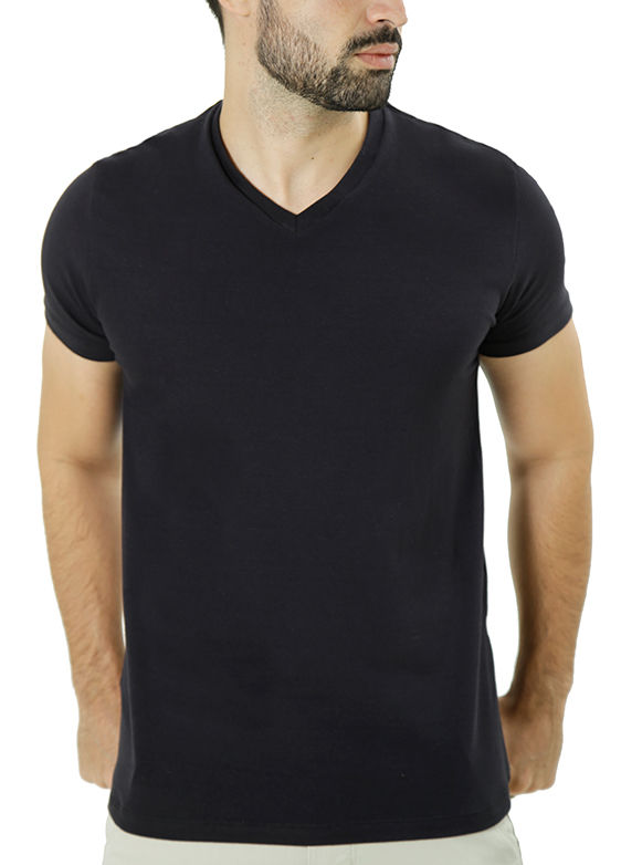 CAMISETA BÁSICA COTTON GOLA V PRETA - Imagem 3